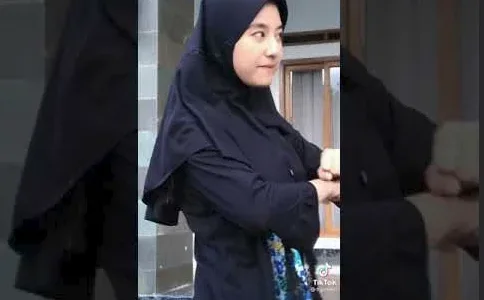 New Bu Guru Viral Phenomenon of Abg Viral Sma 2025 Kak Zahra Tutorial Wiwik Dalam Mobil di Tempat Parkir One for All Indonesia